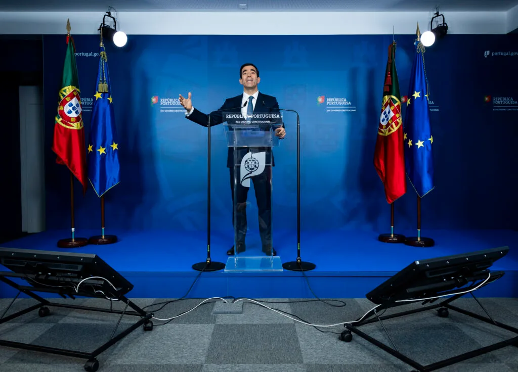 Governo afasta reforma da segurança social na atual legislatura