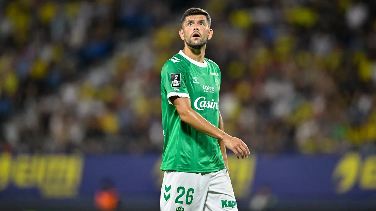 DIRECT. Ligue 2: Laval-Nantes, Saint-Etienne-Clermont... suivez le multiplex en live