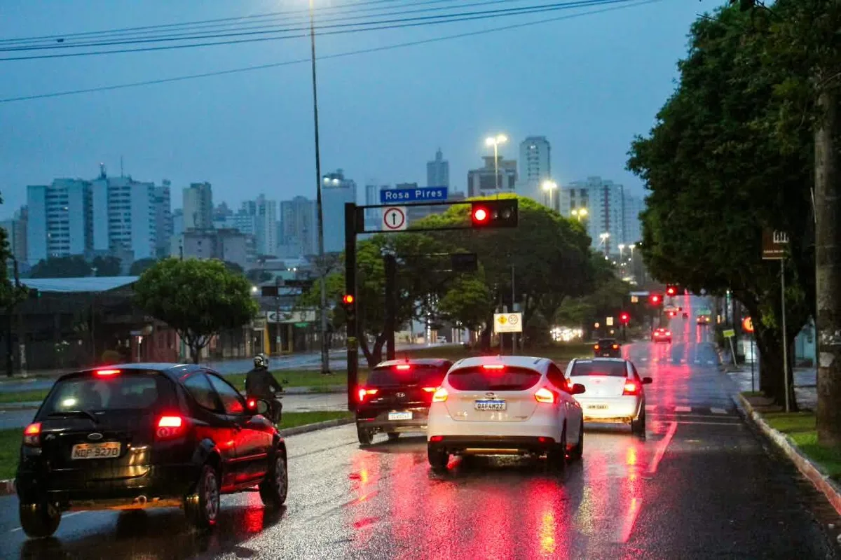 Segunda-feira será marcada por frio, chuva e vento forte em Mato Grosso do Sul