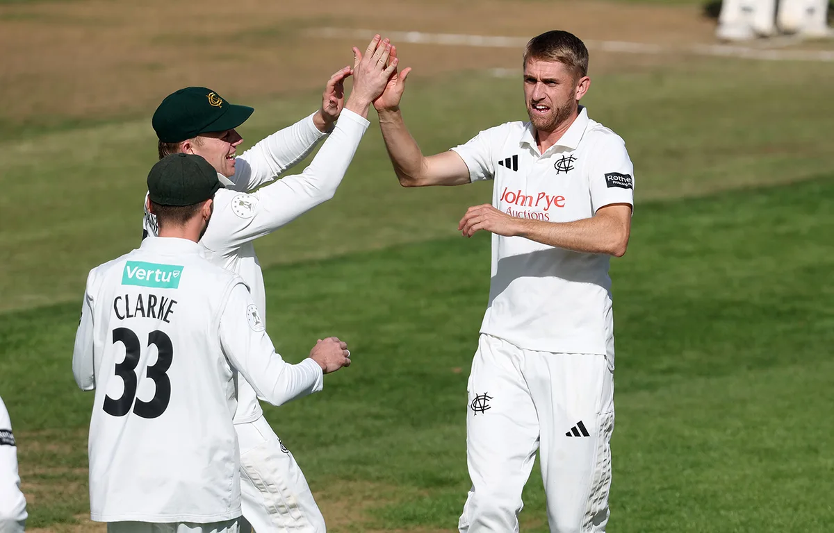 Olly Stone keeps Nottinghamshire's title defence on track