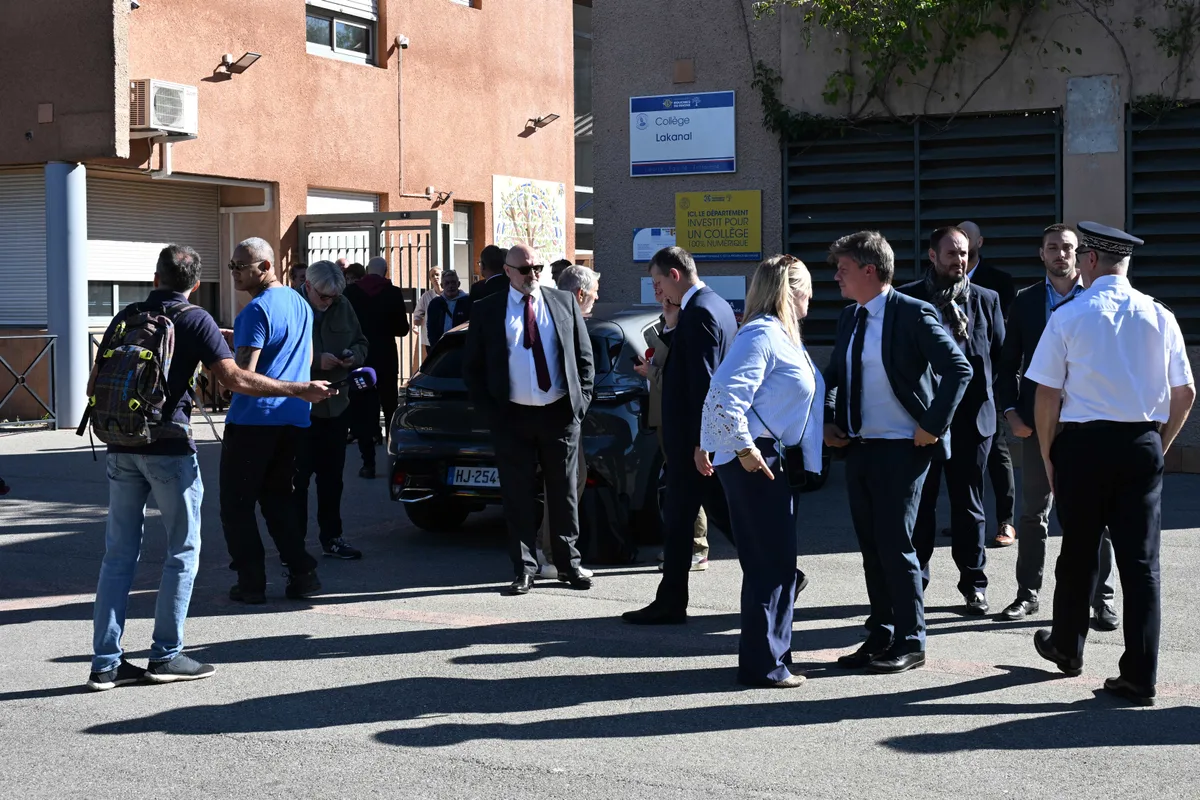 Un principal de collège blessé par un tir, un jeune interpellé