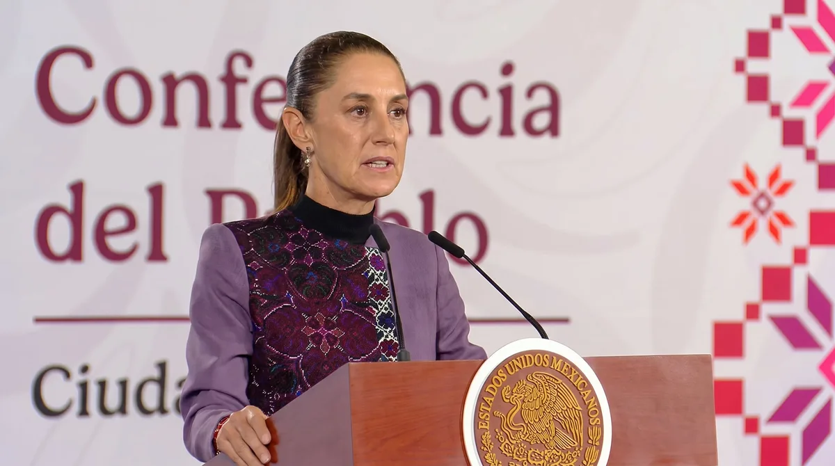 Verificentros y gasolineras deben denunciar corrupción, pide Sheinbaum ante presunta red de extorsión en Edomex