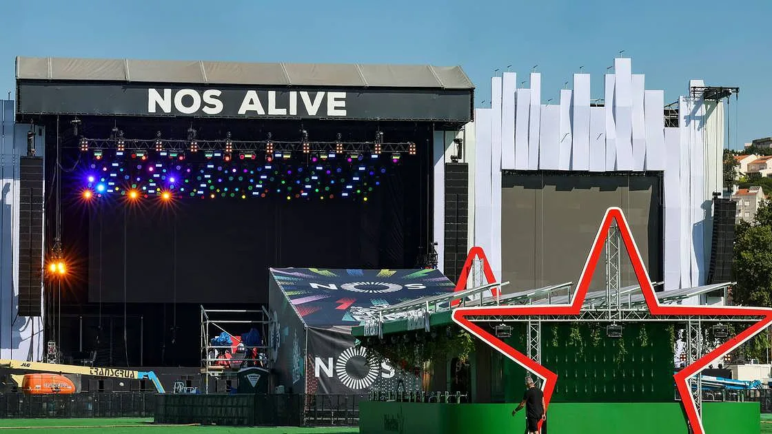 Venda de bilhetes para o NOS Alive 2027 arranca esta sexta-feira (e os preços vão aumentar)