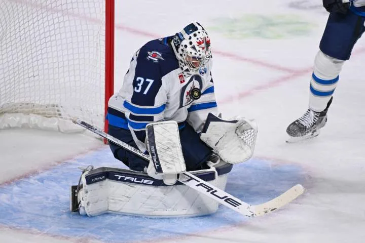 Jets GM to speak after Winnipeg suspends goaltender Hellebuyck