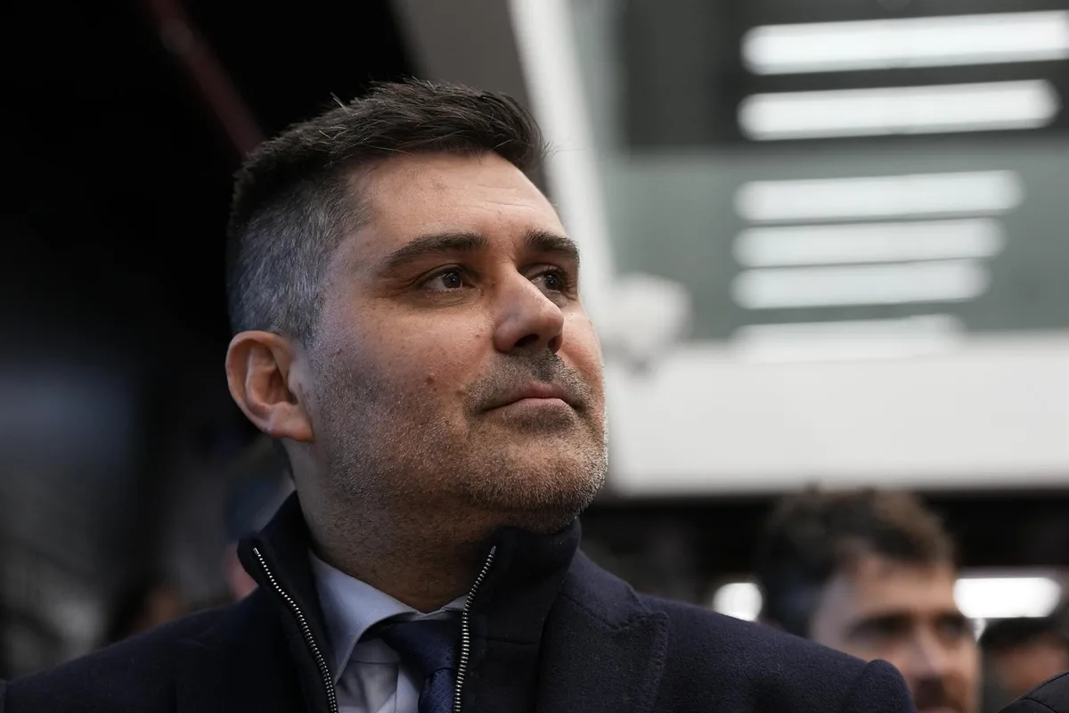David Aganzo pide "unidad" para apoyar al futbolista en su retirada: "No somos juguetes rotos"