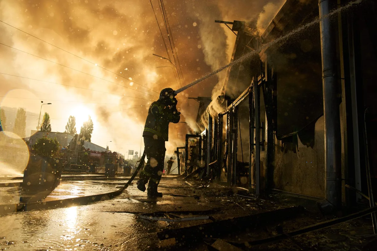 Nouveaux tirs de missiles russes sur Kiev, drones ukrainiens sur Moscou