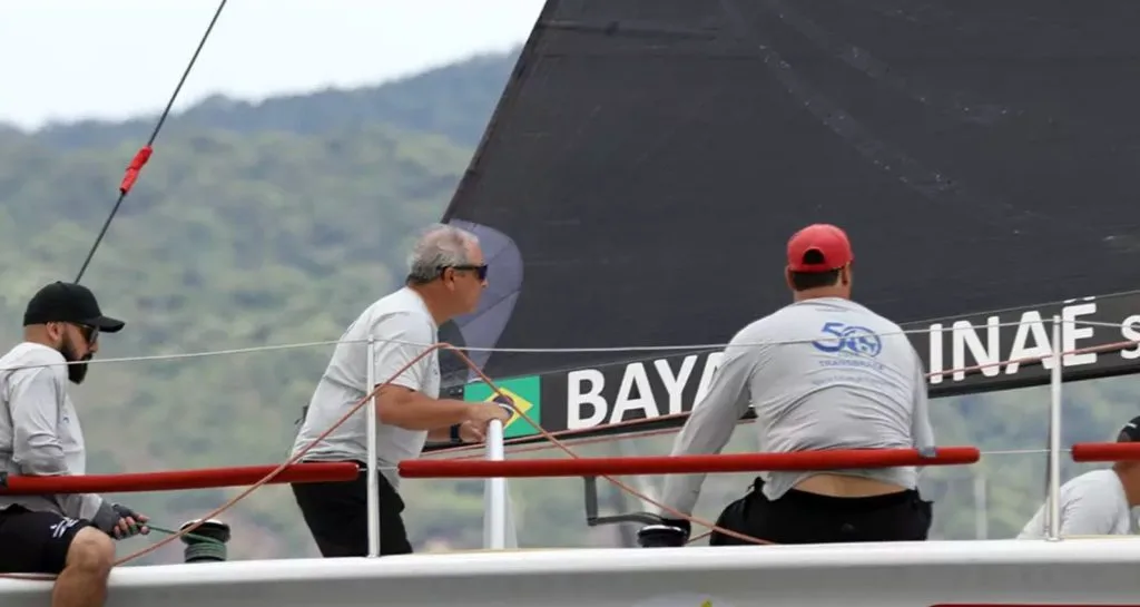 Brasileiro de Oceano muda pontuação para levar disputa até a última regata