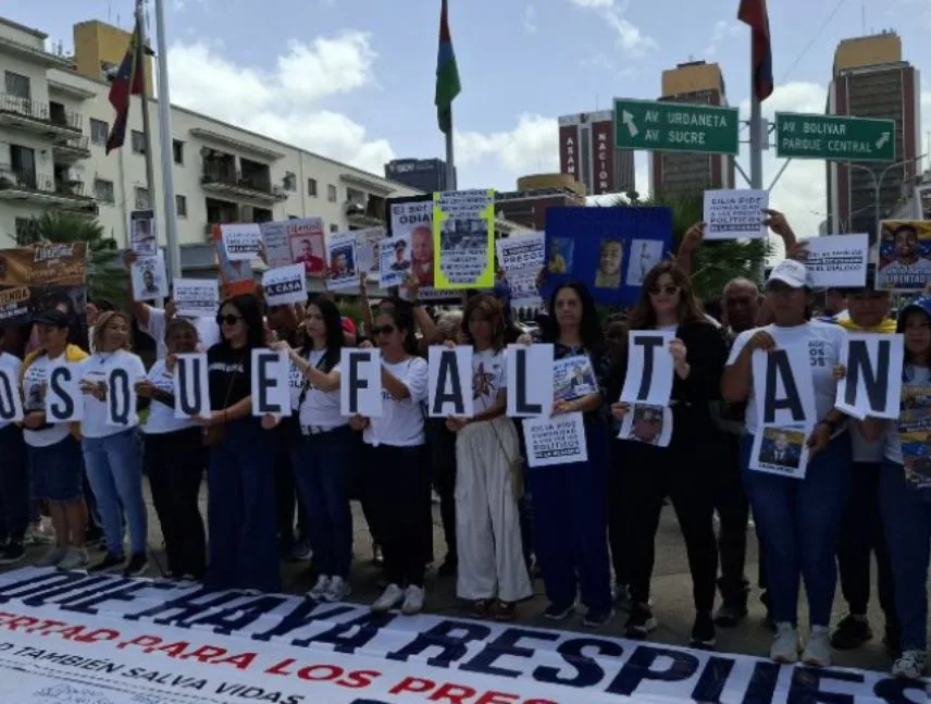 Familiares de presos políticos no pudieron llegar a Miraflores