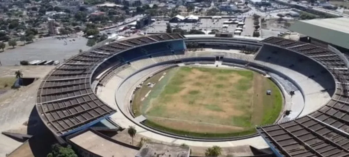 Estádio histórico do Brasil acelera demolição para virar arena de R$ 400 milhões