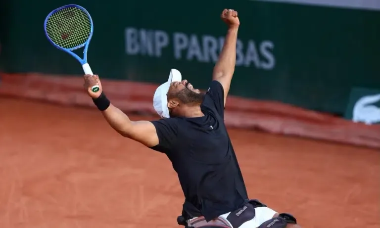 Thiago Monteiro leva virada e cai na estreia do Challenger de Maia