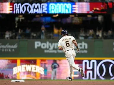 Brewers match baseball's modern-era record for biggest shutout, beating Mariners 22-0