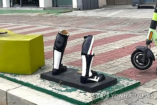 김성한 전 해태 타이거즈 선수 조형물 또 파손돼…경찰 수사