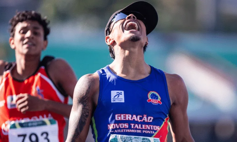Kevin Aguero é campeão dos 400m com barreiras e bate recorde sul-americano