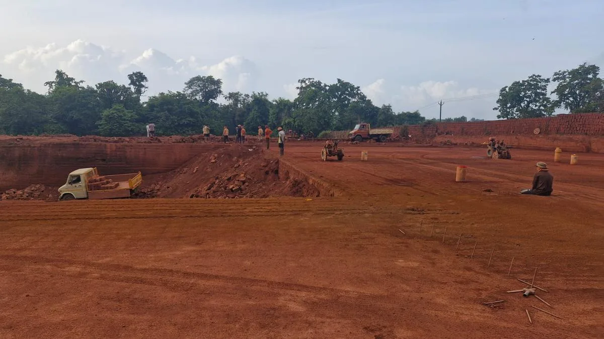 Police raid illegal laterite stone quarry on government land, seize material worth ₹16 lakh