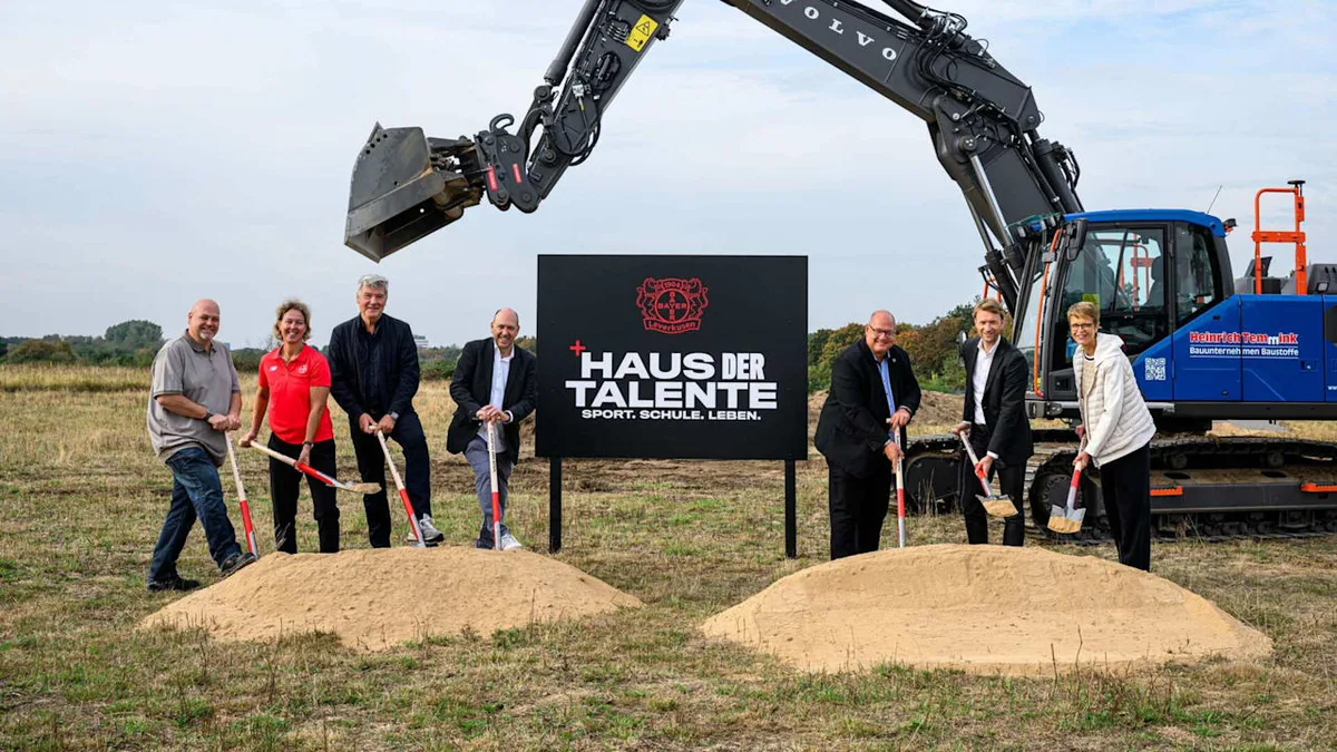 Bauarbeiten haben begonnen - Hier ziehen 36 Bayer-Talente ein