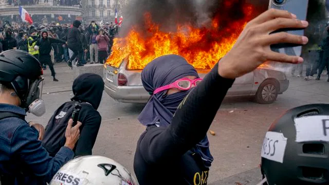 Massenproteste in Frankreich: Sie schlugen ihr Land kurz und klein. Warum hielt niemand sie auf?