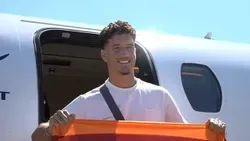 VÍDEO: Deniz Gül já está em Istambul para reforçar o Galatasaray