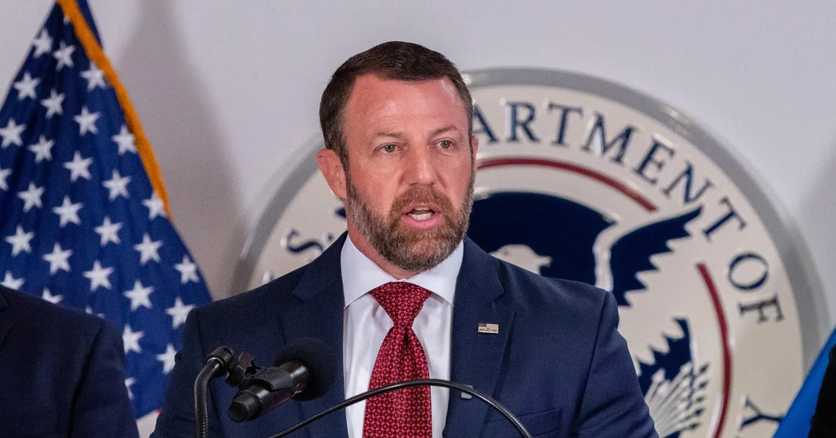Plane carrying Mullin makes emergency landing after engine failure