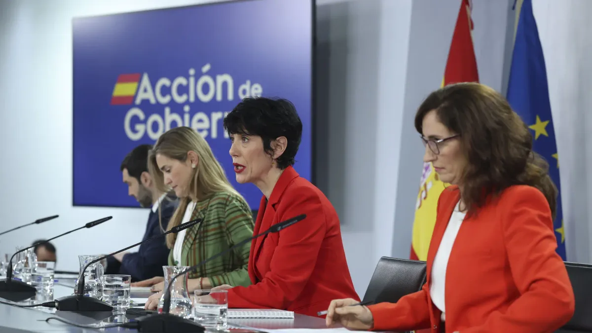 Mónica García, Elma Saiz y Sira Rego también comparecerán en el Congreso por la crisis migratoria en Ceuta