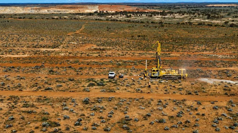 Broken Hill Gold opens door on major SA copper-gold system