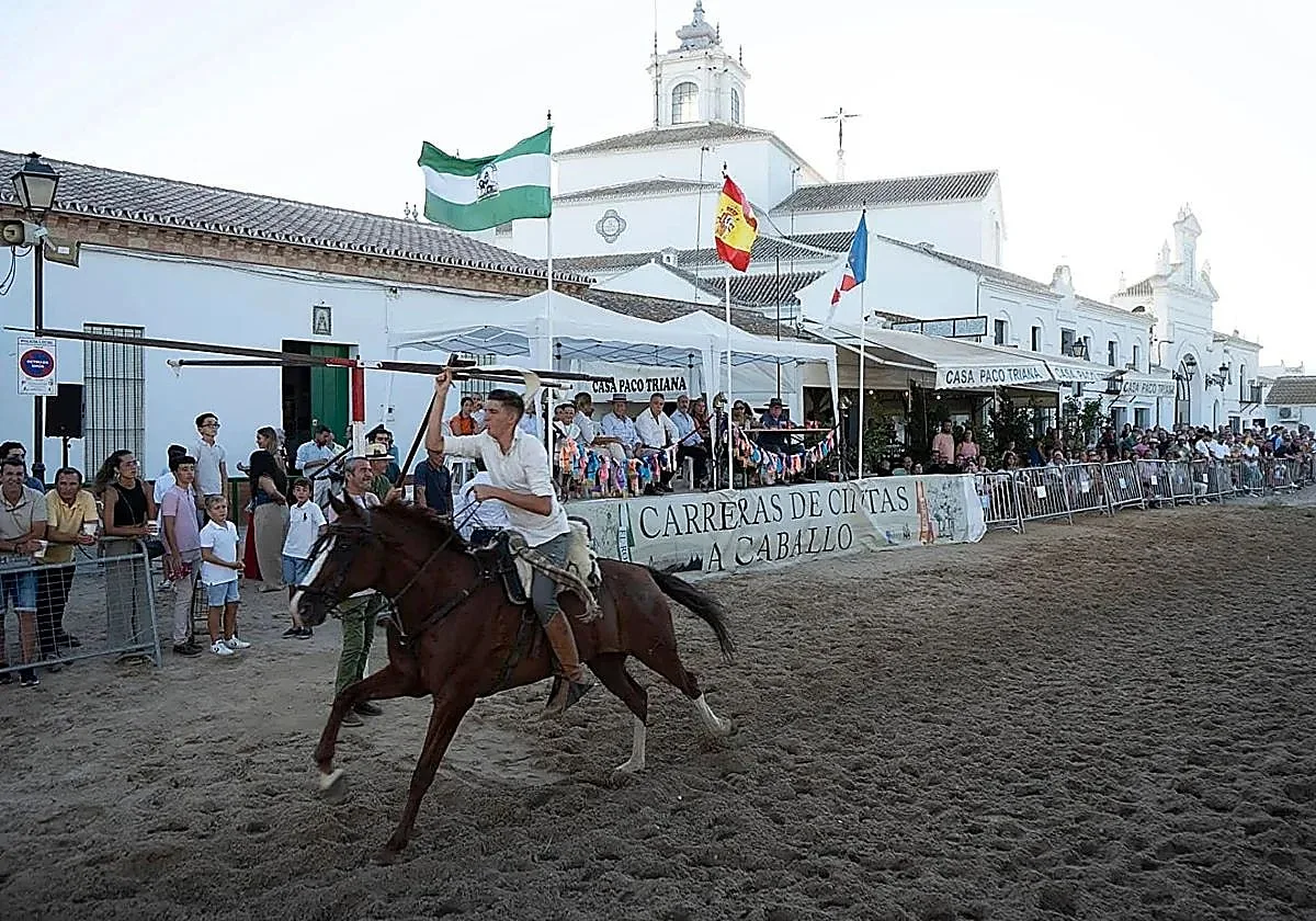 Los Palacios revive sus icónicas carreras de cintas previas a la Feria 2026 con conciertos y atracciones para niños