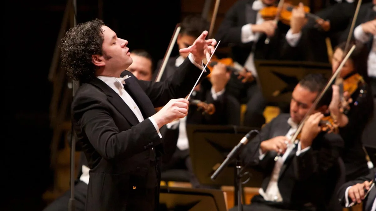 “No hay fronteras, hay puentes”: así asumió Gustavo Dudamel como director musical de la Filarmónica de Nueva York