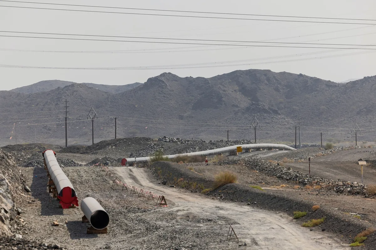 Arabia Saudita anunció el cierre temporal del oleoducto Este-Oeste tras los ataques contra esa infraestructura energética