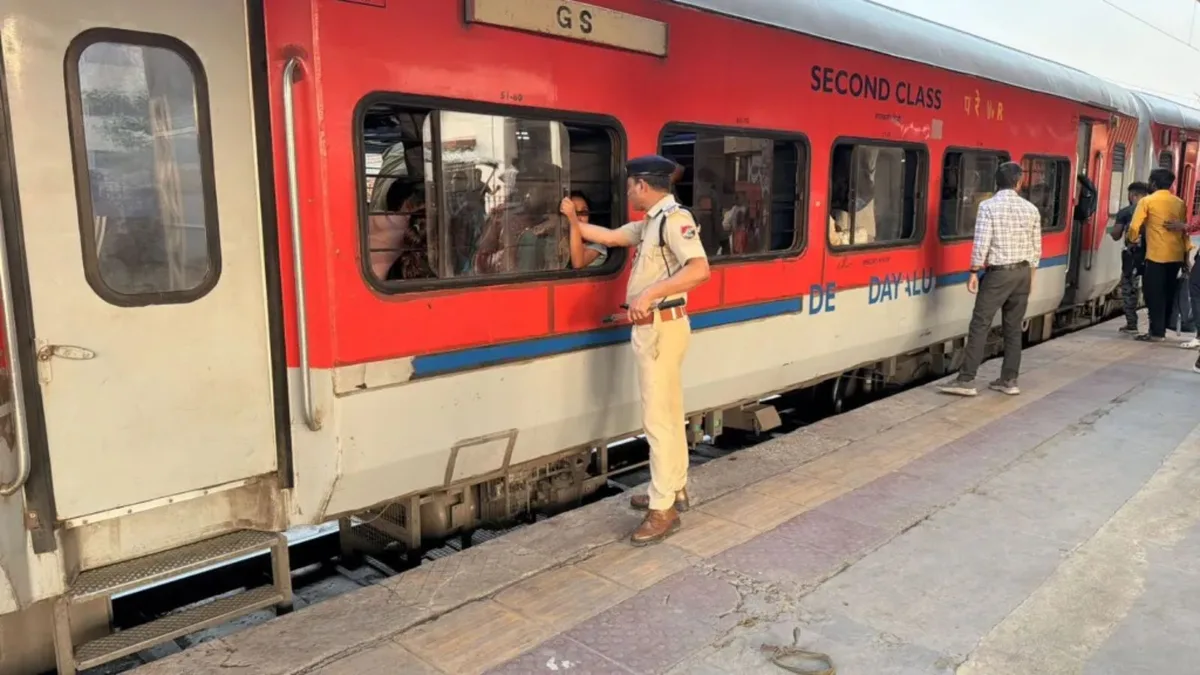 North Western Railway to add 132 extra coaches to 94 trains to ease rush – Full list