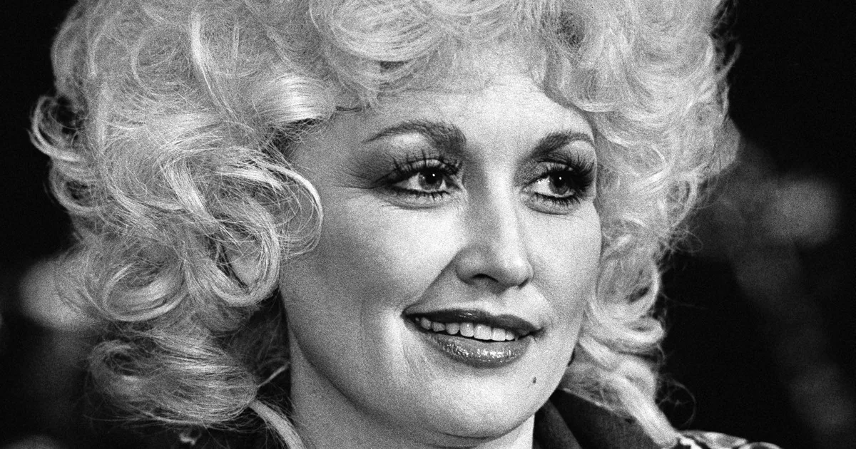 米歌手ドリー・パートンさん死去 80歳 グラミー賞11回受賞