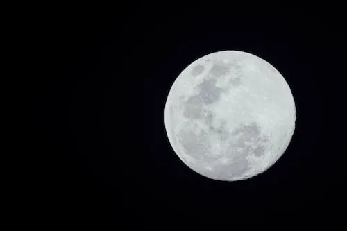 Pilares ofrecerá observación gratuita del eclipse lunar; instalará telescopios en sus 300 sedes