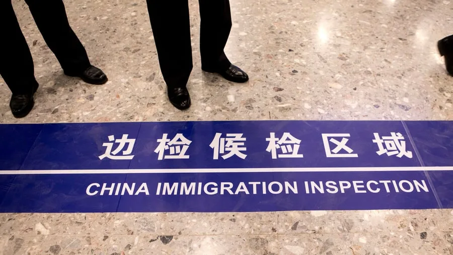 Reisebestimmungen: China verschärft Ausreisekontrollen