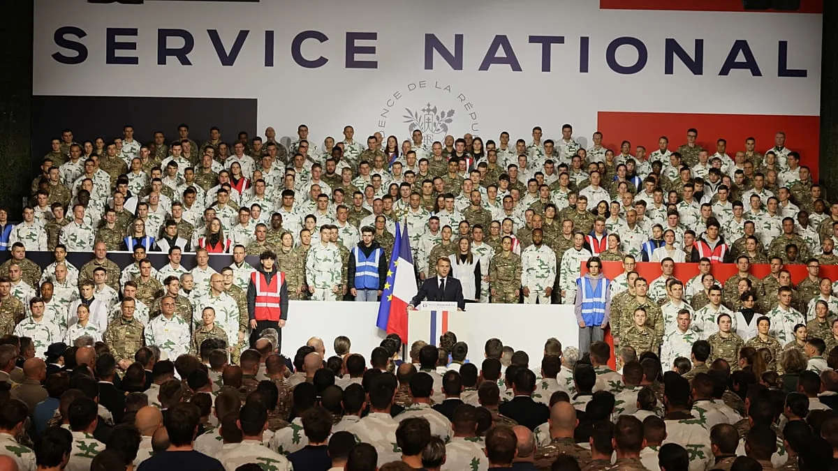 Novo "Serviço Nacional" voluntário começa esta segunda-feira em França