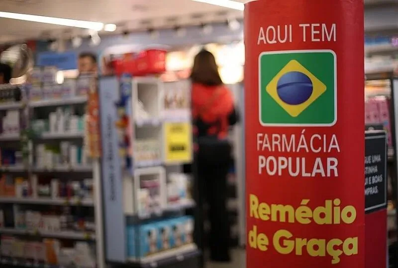 Farmácia Popular poderá ampliar atendimento com exames e testes rápidos à população