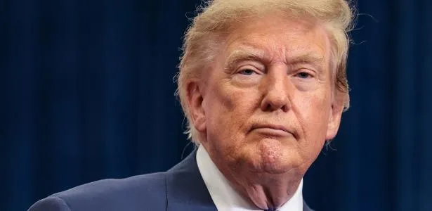 Trump revê posição dos EUA sobre Ilhas Malvinas e pressiona Reino Unido