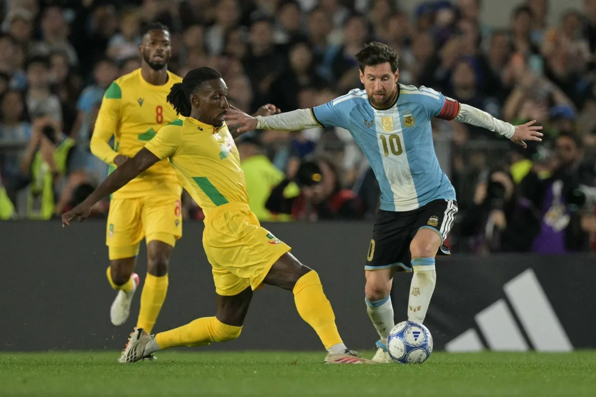 African friendlies against Argentina often marred by chaos and disorganization