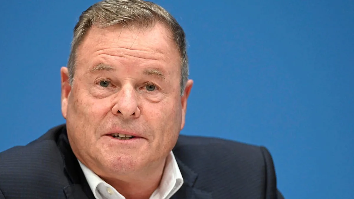 Auf EU-Ebene blockiert – Linke und DGB wollen Finanztransaktionssteuer in Deutschland einführen
