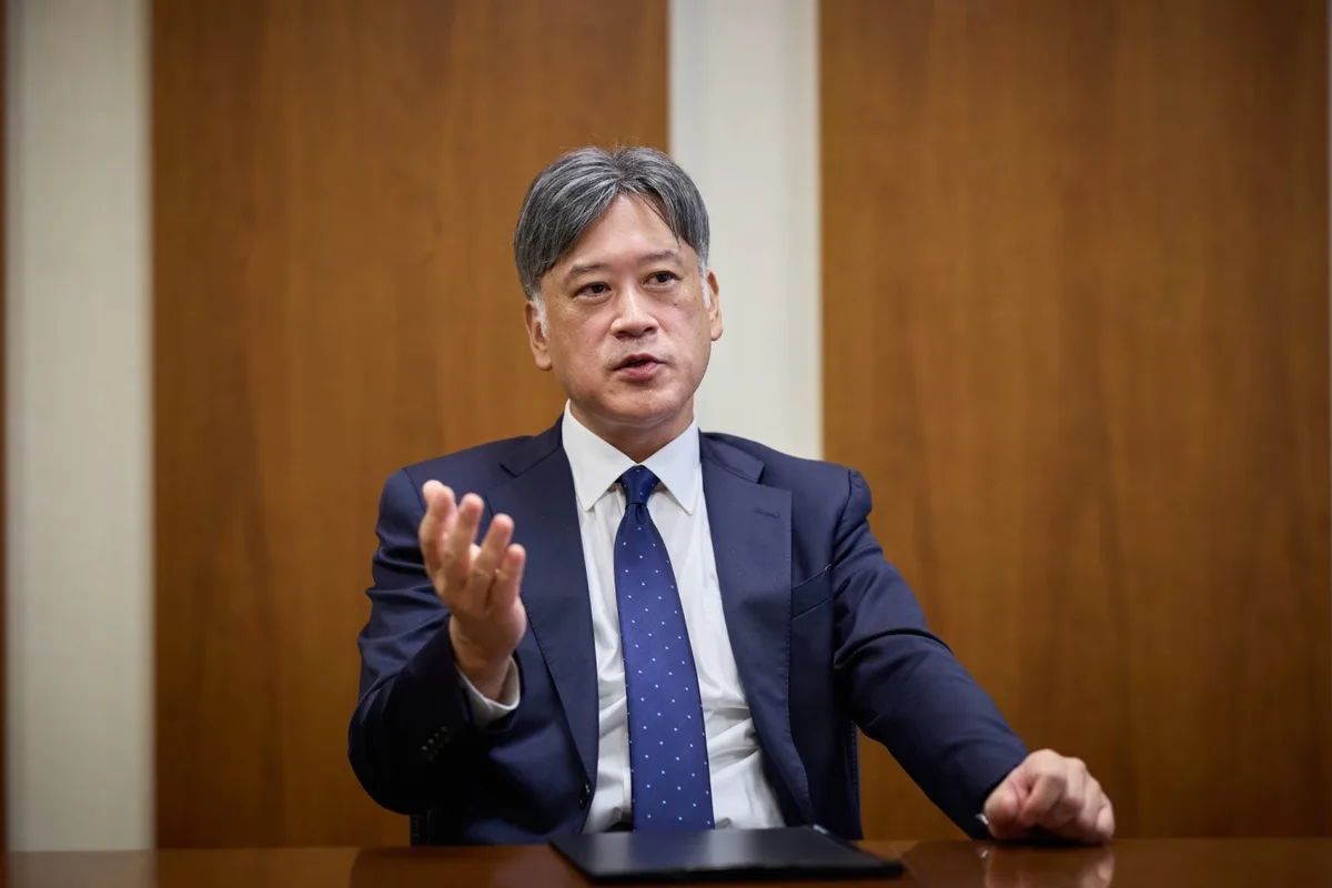 MUFG wades back into Japanese bonds with eye on policy risks