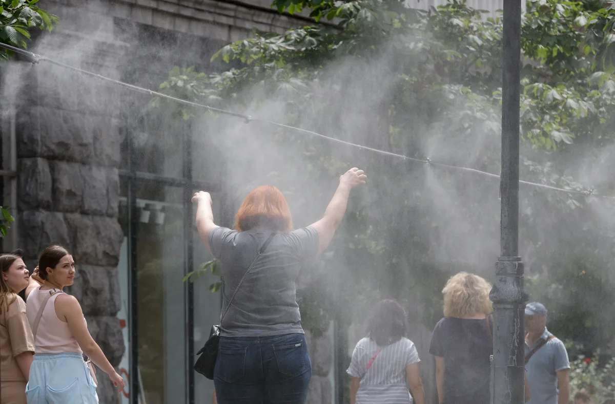 Temperaturas até 40 graus colocam nove distritos sob aviso laranja