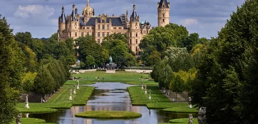 ZDF-Politbarometer: AfD und SPD laut Umfrage in Mecklenburg-Vorpommern vorn, Linke und CDU in Berlin