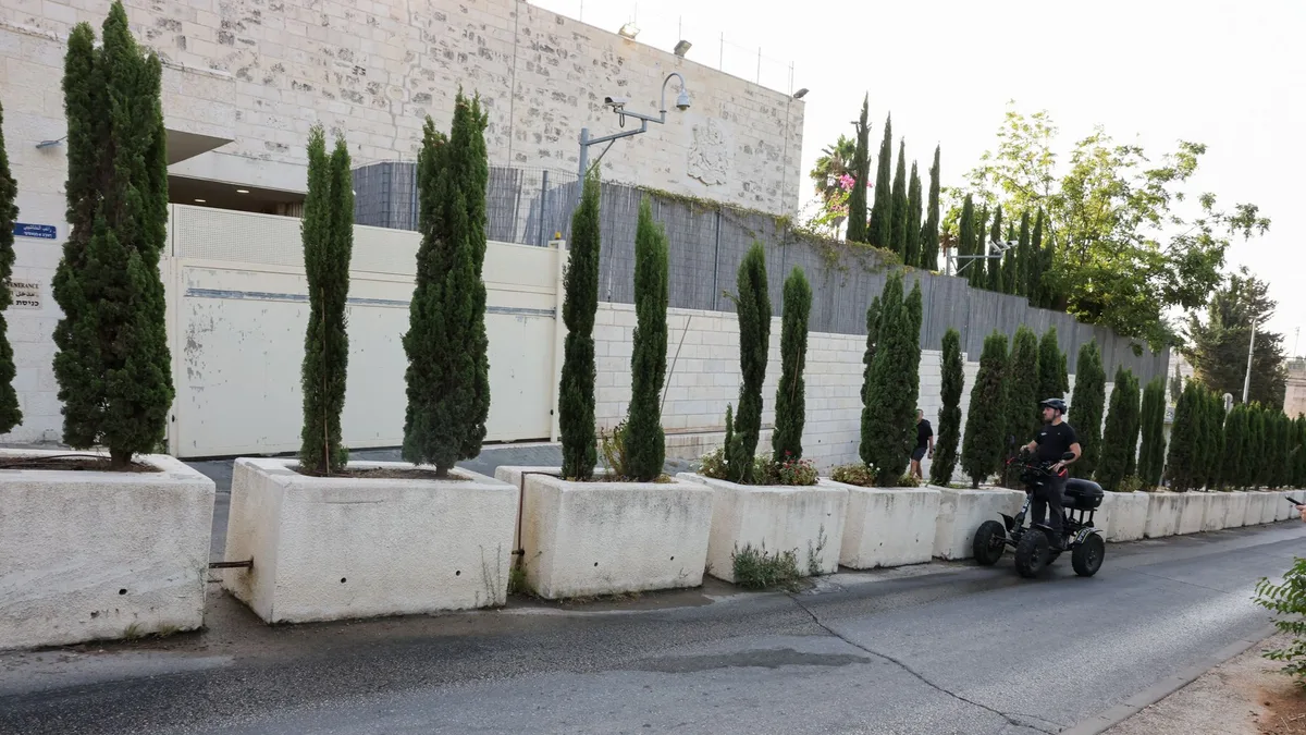 British consulate in Jerusalem to become 'UK Mission' as diplomats leave