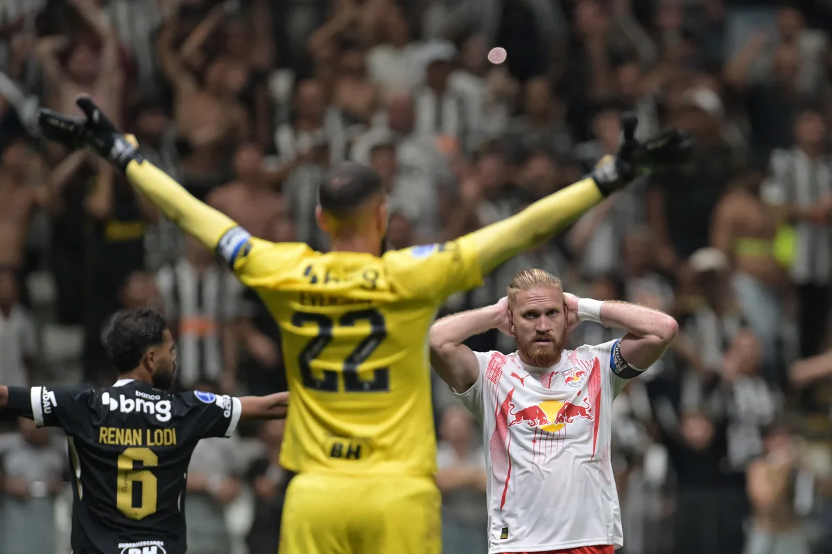 Bragantino sofre 3ª eliminação seguida nas oitavas da Sul-Americana; Mancini lamenta resultado contra Atlético-MG