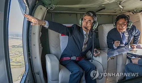 강신철, 광주 軍공항 찾아 "軍, 한몸으로 이전 임무 완수해달라"(종합)