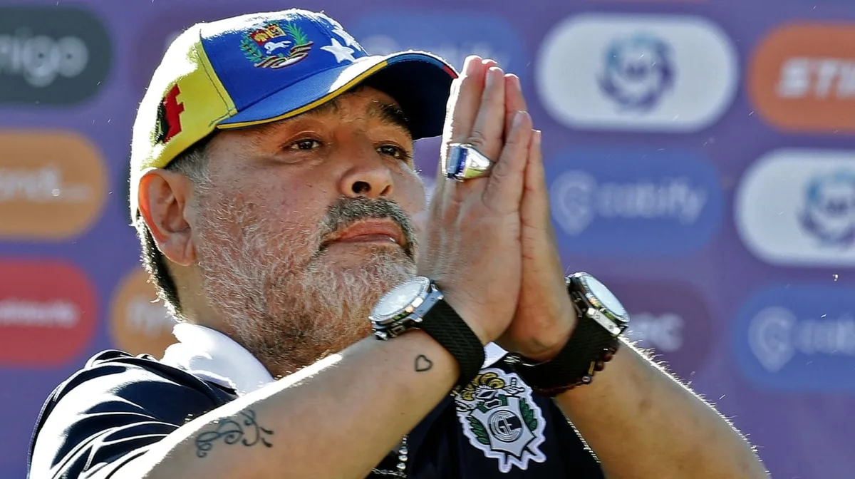 Gritos y tensión en el juicio por la muerte de Maradona: el tribunal aceptó sumar como prueba un nuevo estudio médico de Diego