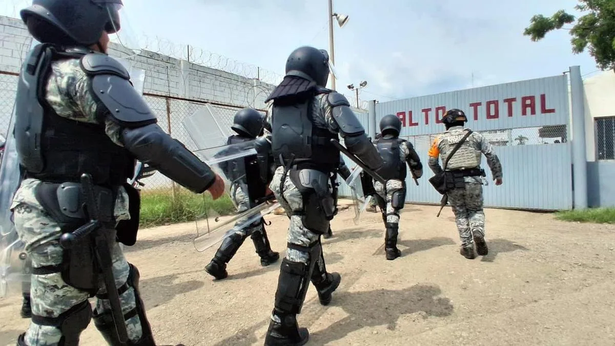 Mexican prison riot leaves 10 dead, 16 injured