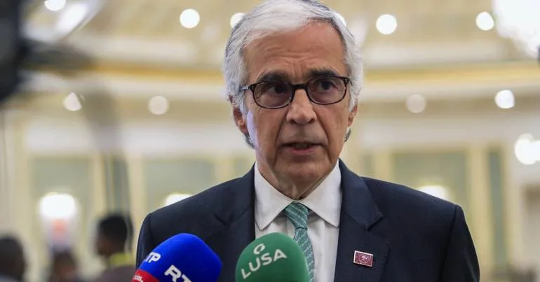 Aguiar-Branco rejeita conflito de interesses de Ventura