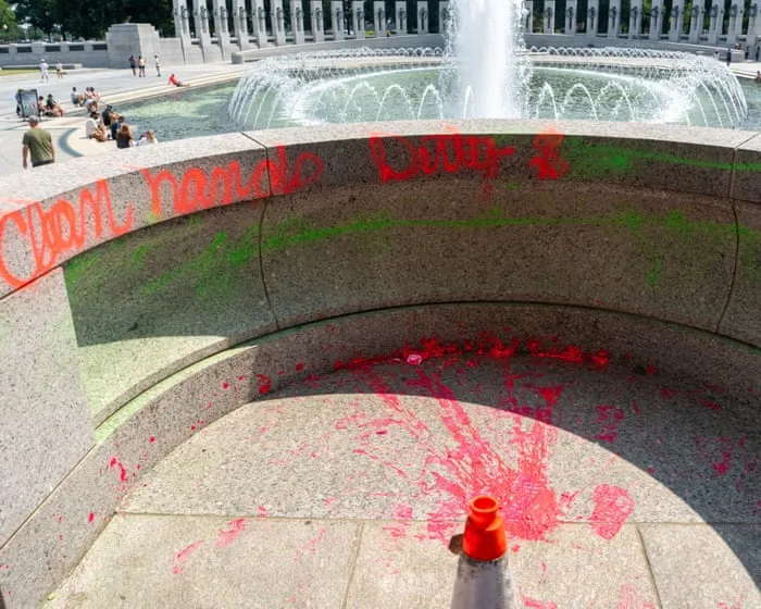 Memorial for second world war vandalized with bubbles and graffiti in Washington
