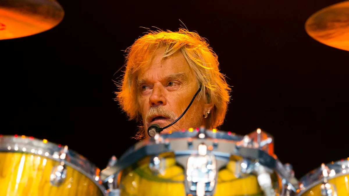 Morre Frank Beard, baterista do ZZ Top, aos 77 anos