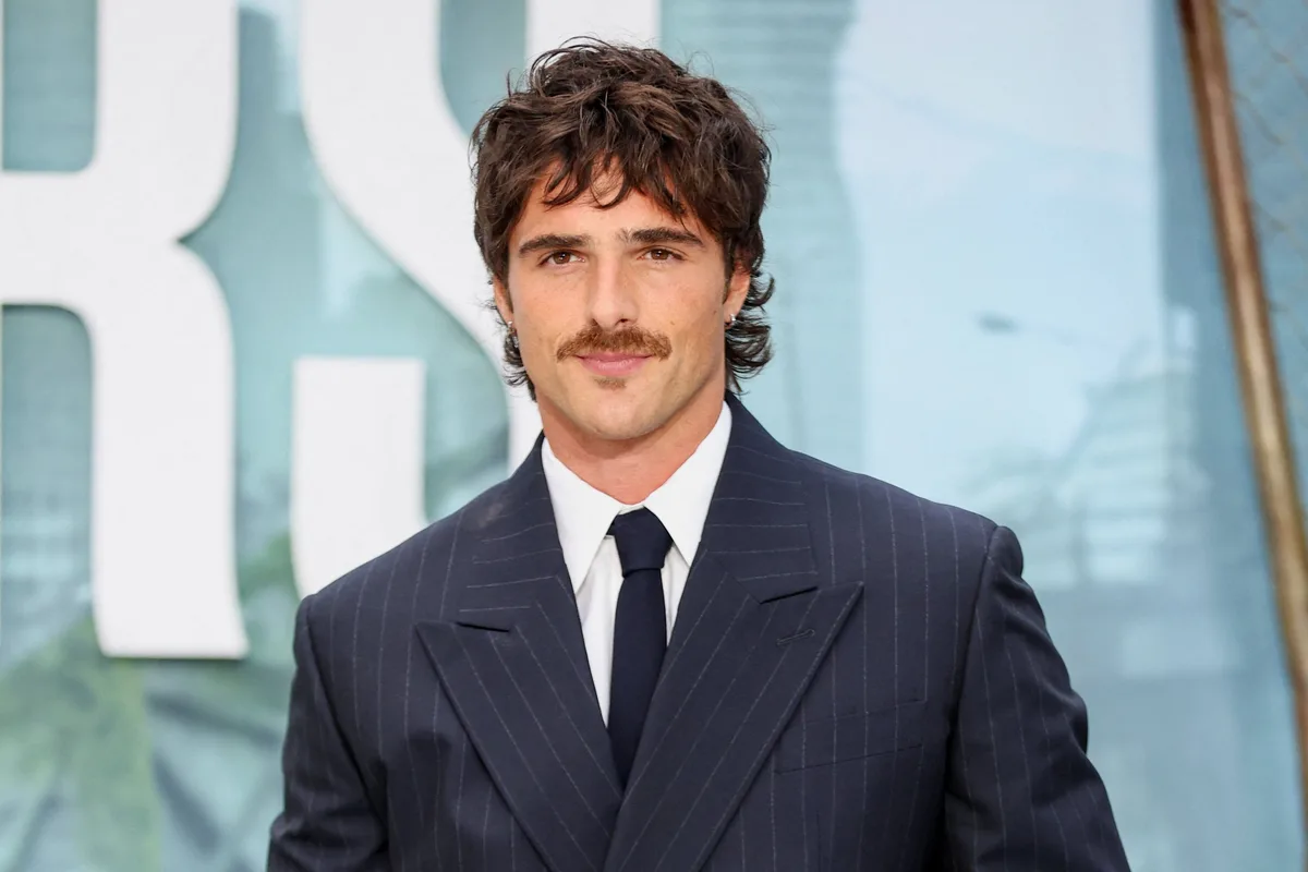 Jacob Elordi evita hablar de James Bond mientras presenta su nueva película: “Estoy de vacaciones”
