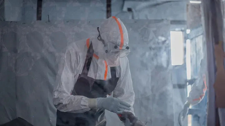 Elections en Ukraine/ Ebola: quelle lecture politique ?/Abdallah Superstar, un conte électro entre la France et Djibouti