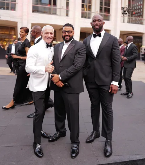 Siya Kolisi joins DJ Khaled and Jay-Z in New York as Boks enjoy US
